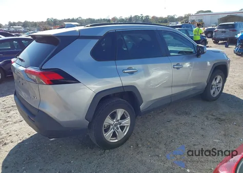 2021 Toyota Rav4 Xle from USA, damaged, VIN 2T3W1RFV7MC160569